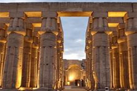 Valley of Kings and Luxor tour from Makadi Bay by private vehicle